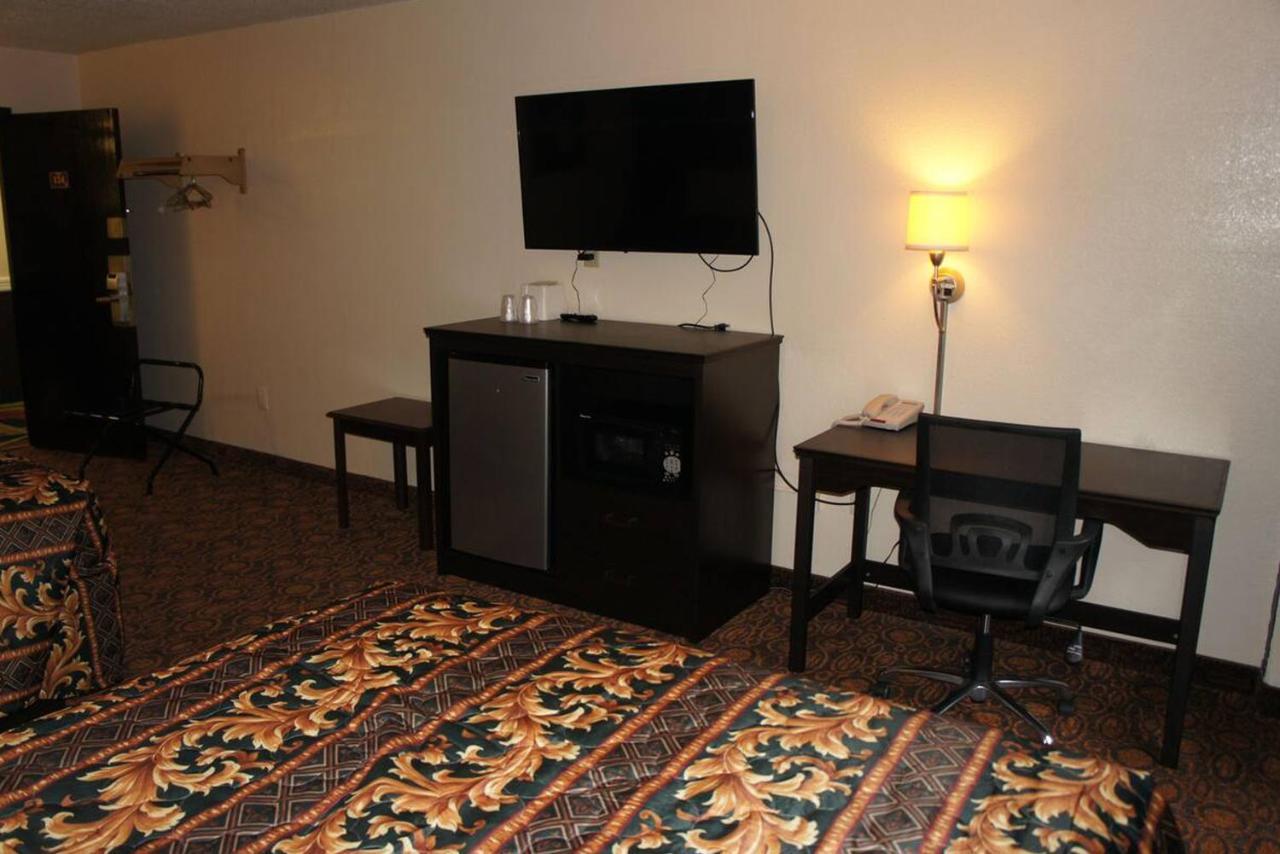 Waite Park Econo Lodge מראה חיצוני תמונה