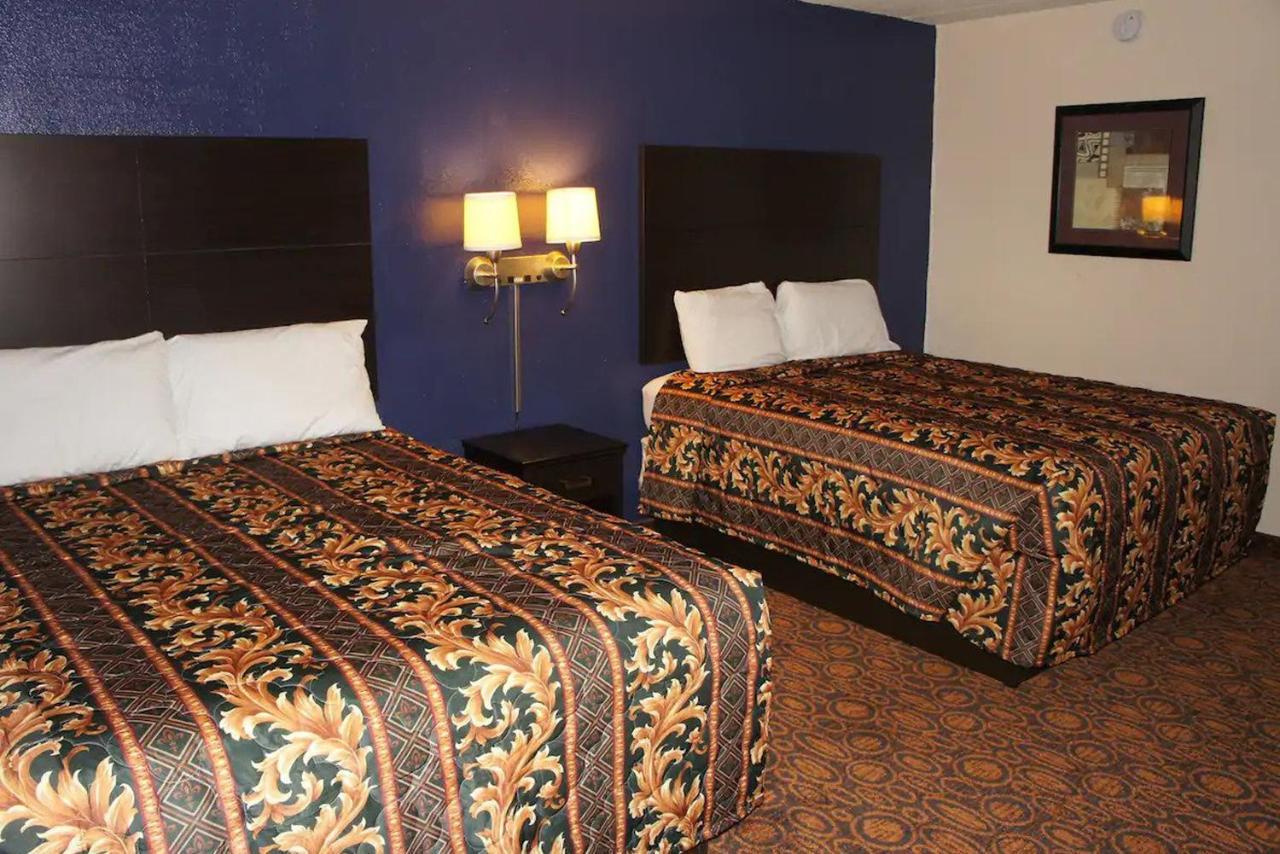 Waite Park Econo Lodge מראה חיצוני תמונה