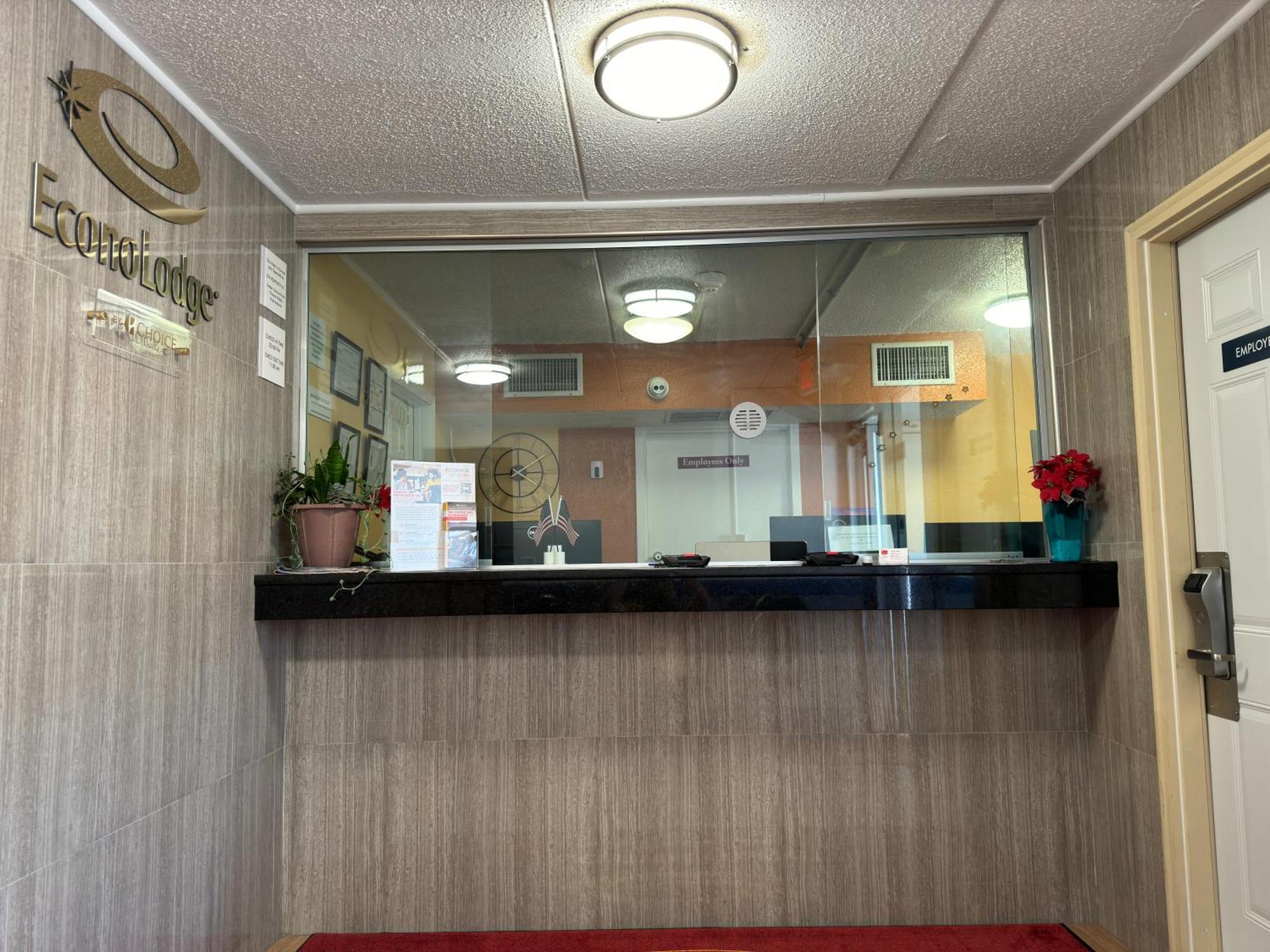 Waite Park Econo Lodge מראה חיצוני תמונה